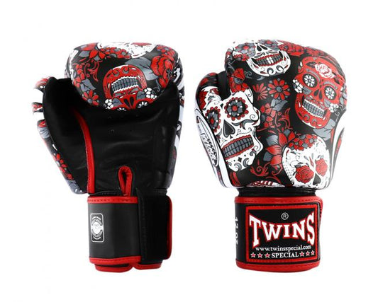 Guantes de boxeo Twins FBGV 53 Calaveras